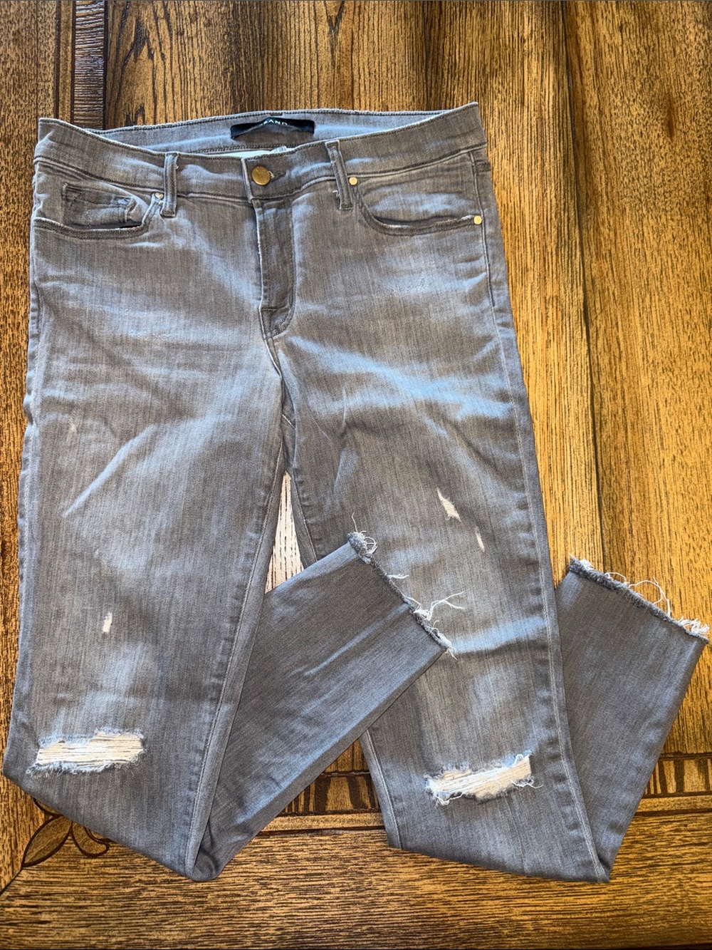 J Brand Low Rise Crop Grey Distressed Ankle Skinny Jeans